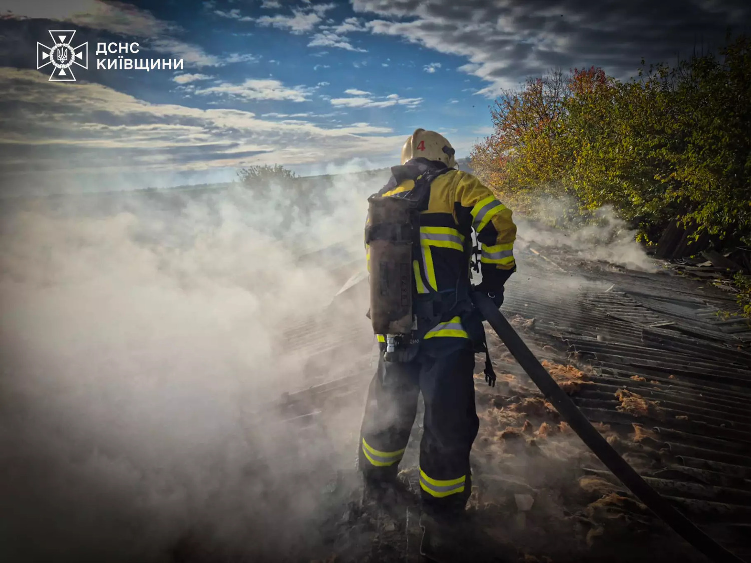 В Киевской области произошел пожар на птицеферме