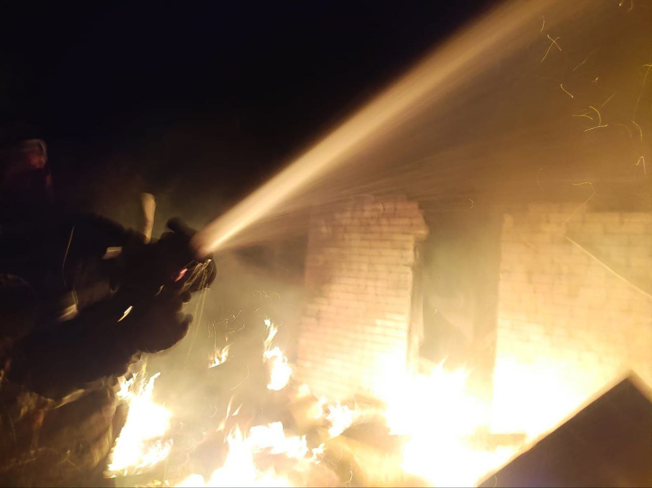 Россияне атаковали два района Днепропетровщины в ночь на 28 октября