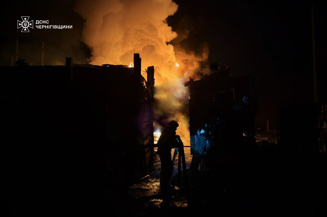 Дроны атаковали Черниговщину: попали по энергообъекту