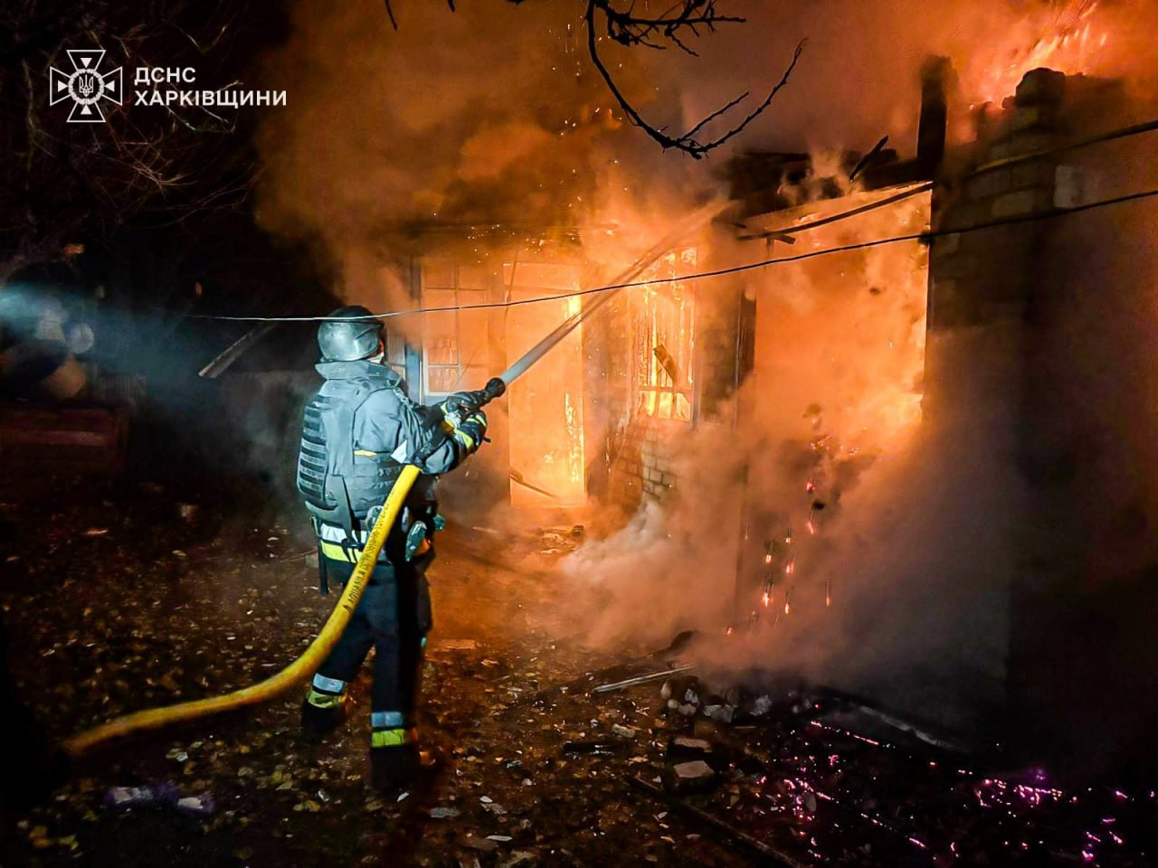 Россияне атаковали беспилотниками поселок на Харьковщине: есть погибший и раненый