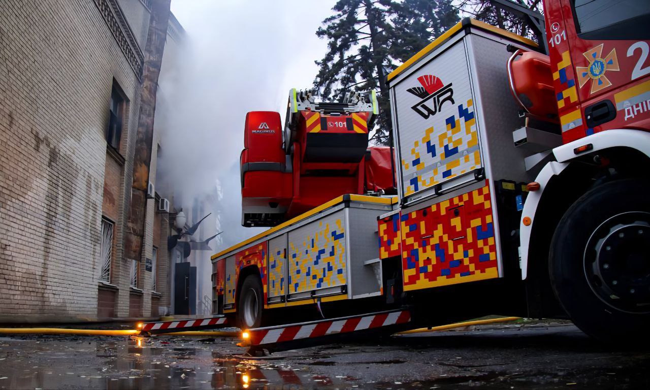 Массированная атака на Днепропетровщину: есть пострадавшие