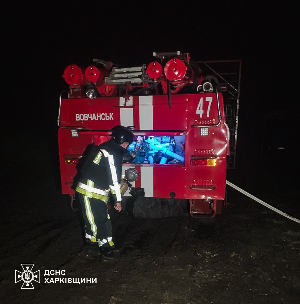 В результате ночной атаки на Харьковщине горела ферма