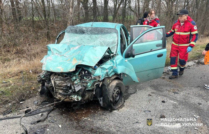 На Полтавщине легковушка вылетела в кювет в результате ДТП: пострадала женщина