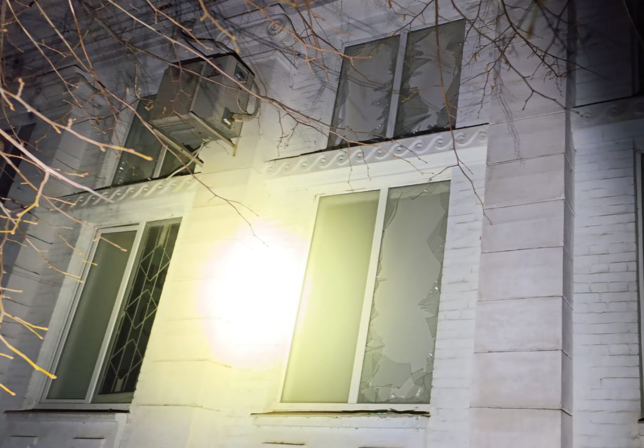 Россияне ударили из тяжелой артиллерии по Никополю