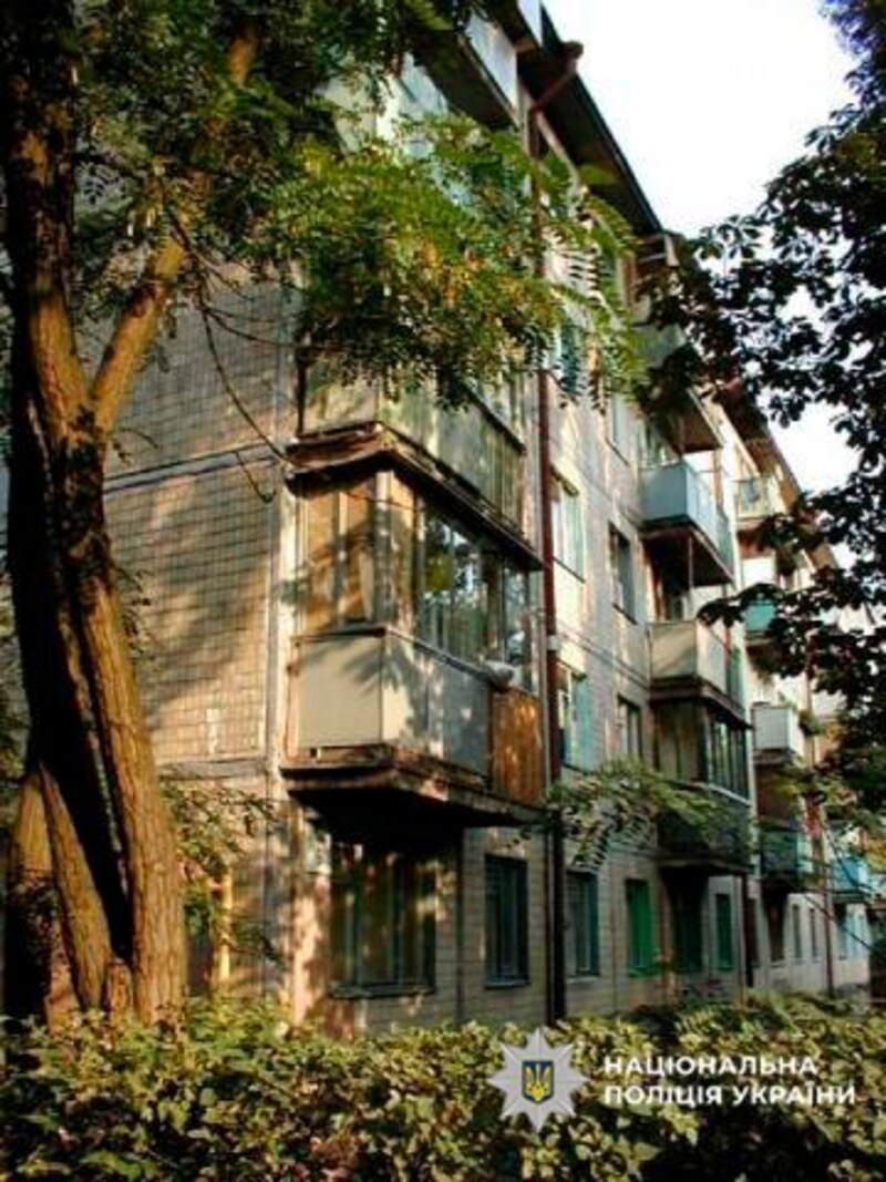 Требовали деньги за аренду: в Киеве задержали чиновника и его сообщницу