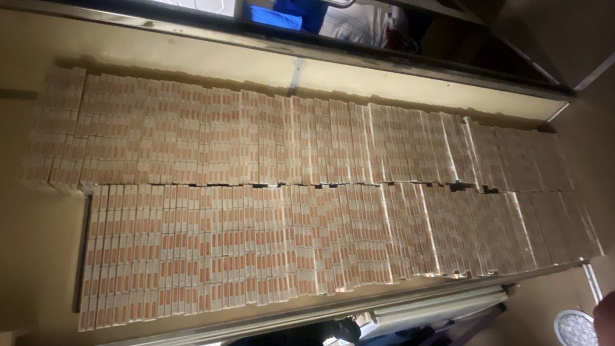 В поезде в Польшу служебная собака вынюхала контрабанду в купе проводника