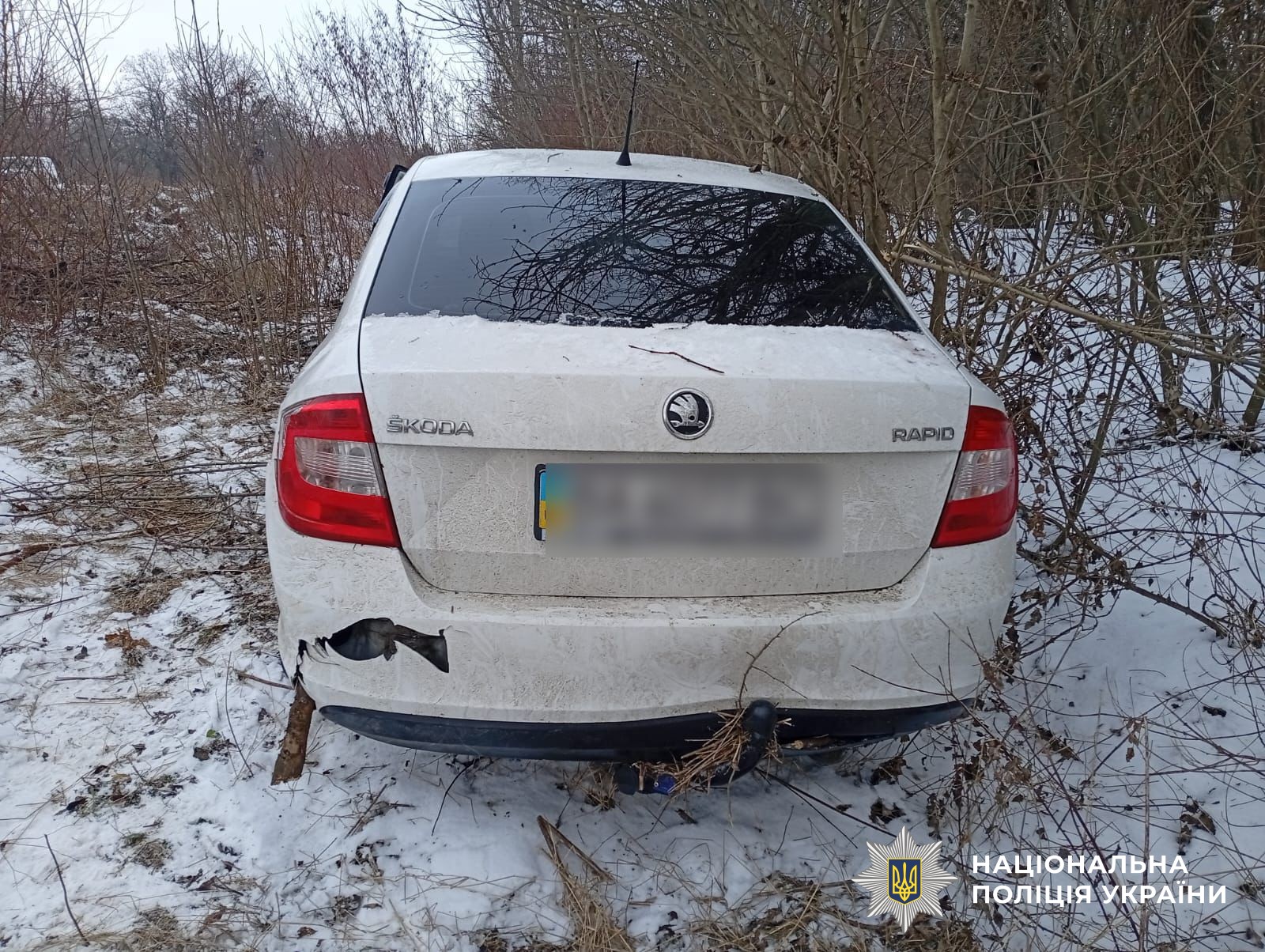 Смертельное ДТП в Кировоградской области: легковушка влетела в дерево после столкновения с другим авто