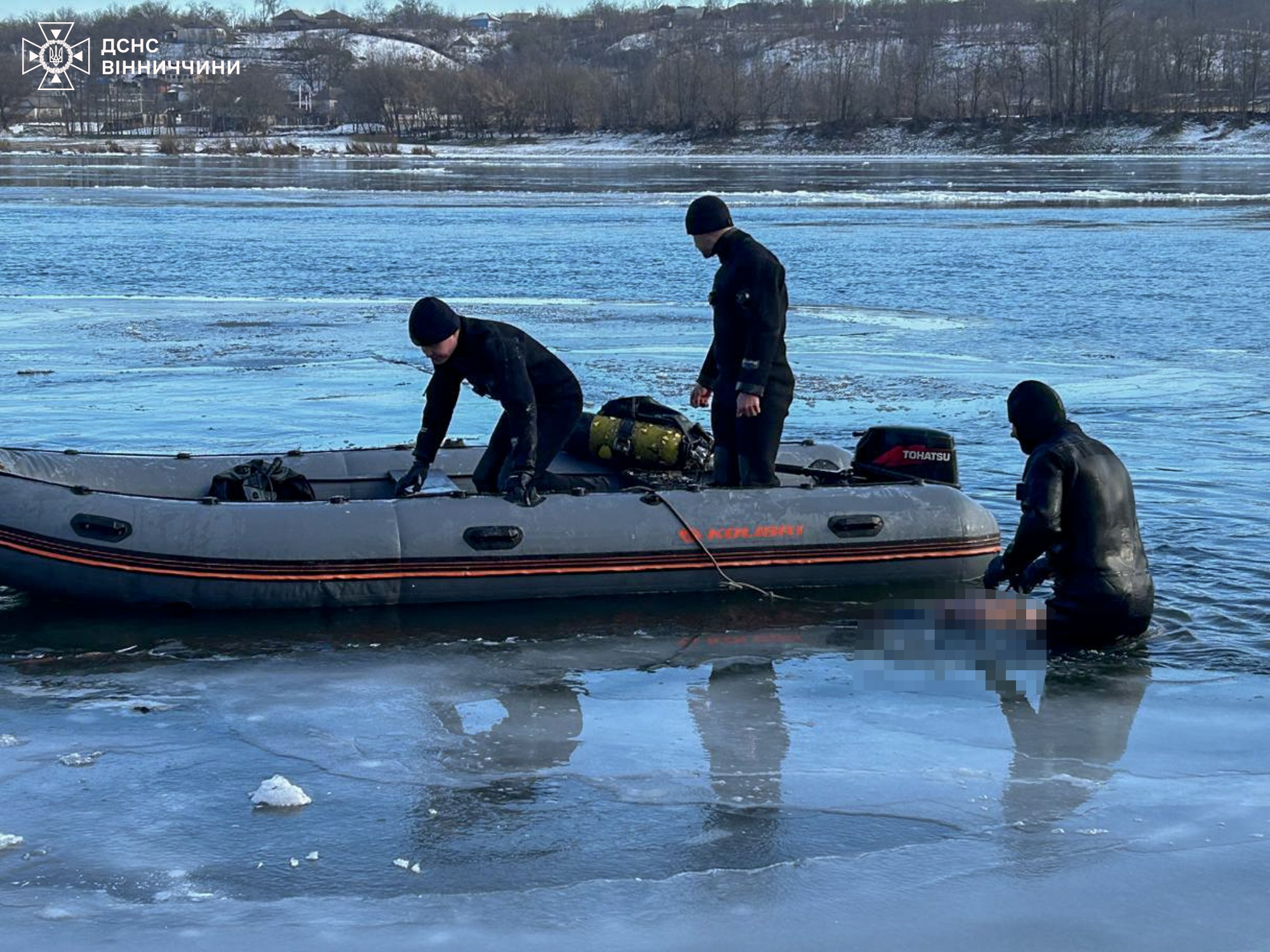 В Винницкой области водолазы нашли тело мужчины, который утонул в реке