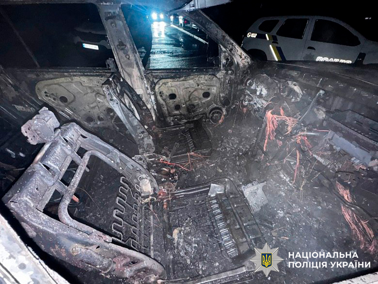 В Киеве будут судить мужчину, который сжег автомобиль нового избранника своей бывшей