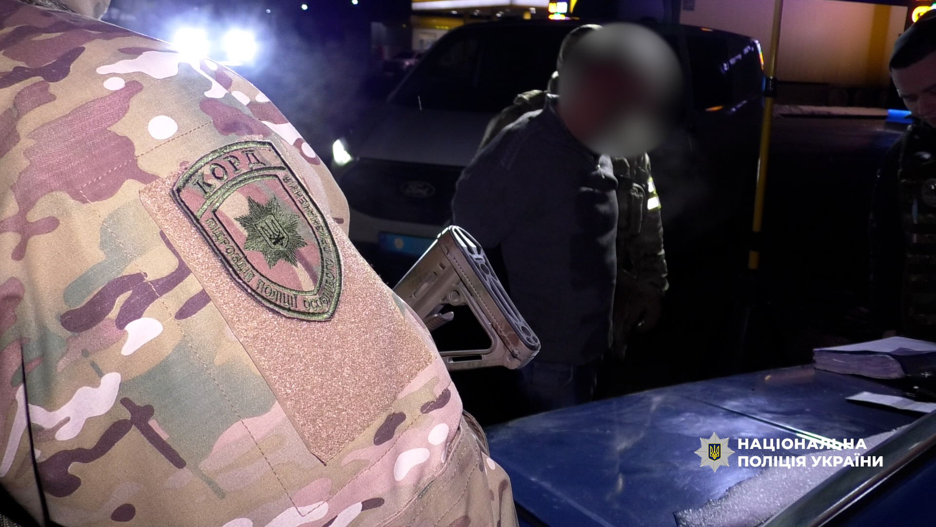 На Буковині колишній військовий кинув гранату в поліцейських: один постраждалий – у важкому стані