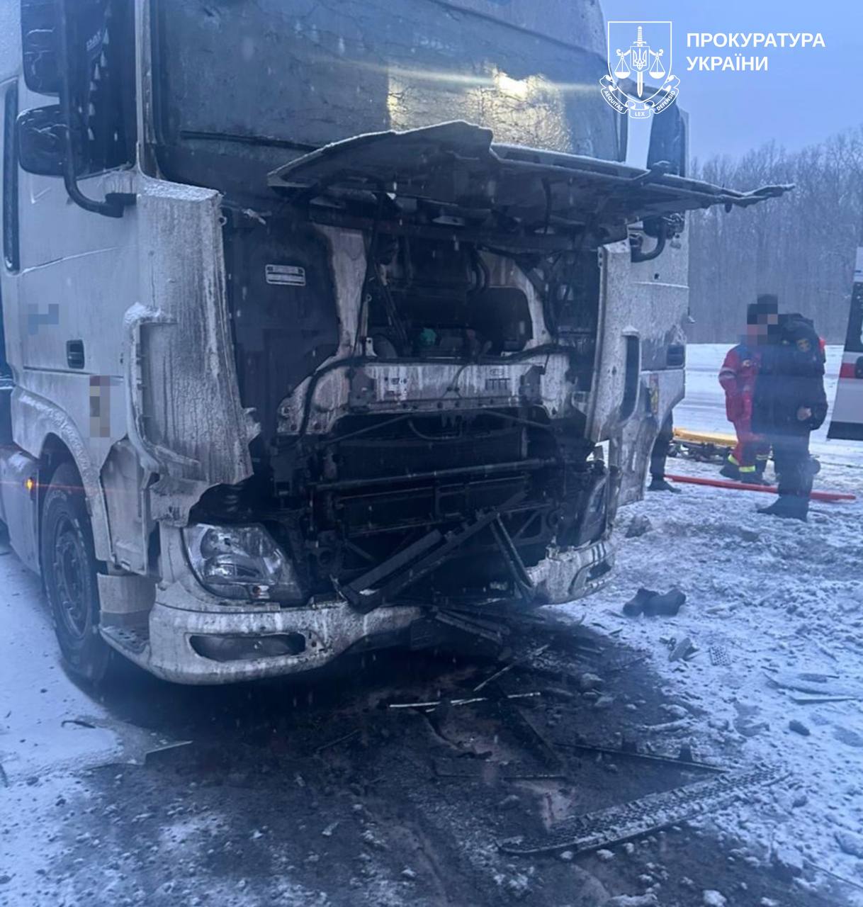 Российский дрон атаковал грузовики в Харьковской области: есть пострадавшие